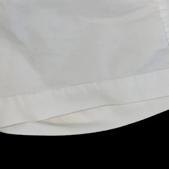 Old Navy Perfect Short Low Rise White Size 2 - Picture 3 of 8